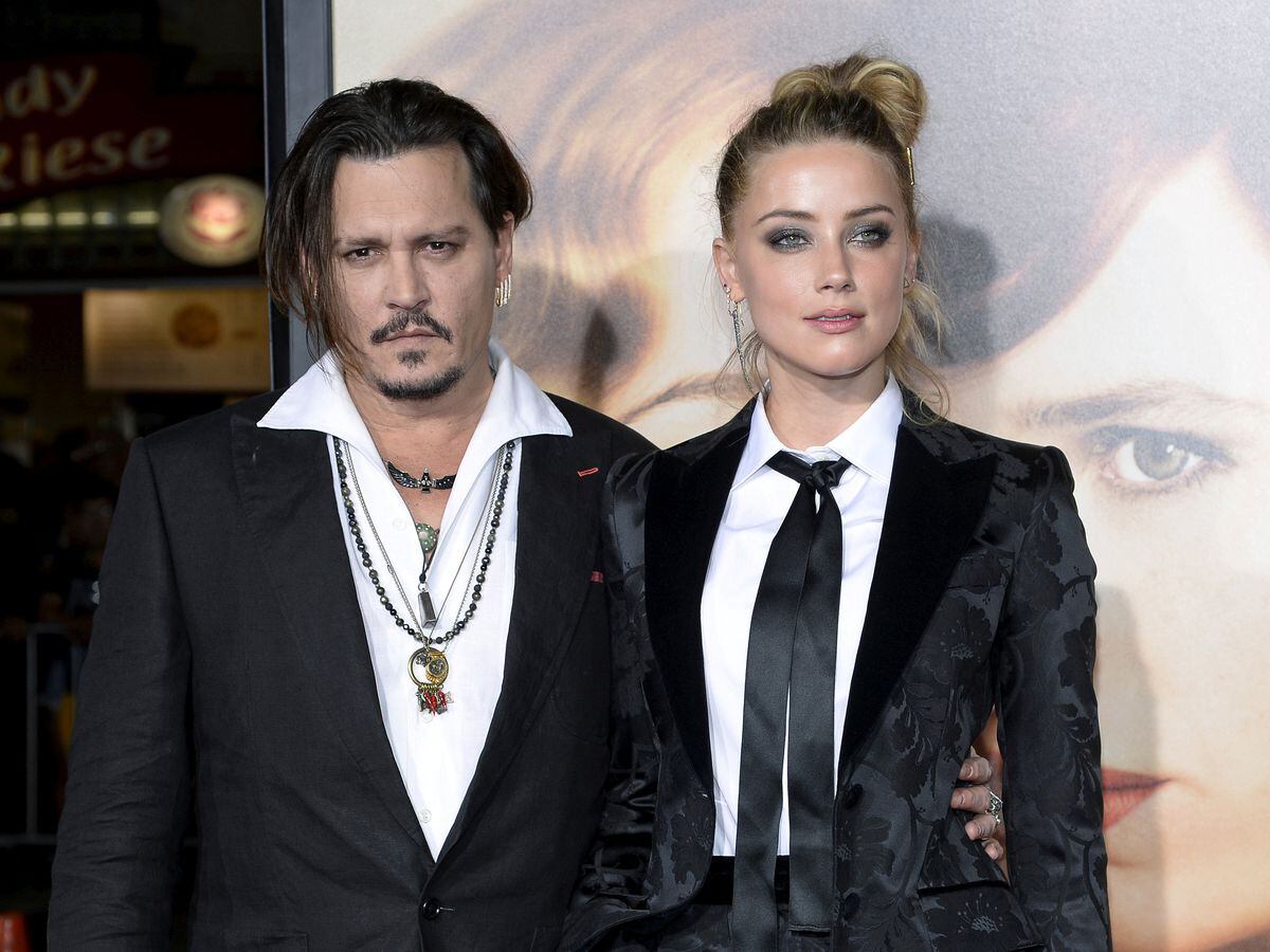 Advogada de Johnny Depp expõe incongruências de Amber Heard: Esta é a faca  que lhe ofereceu, certo?, Jornal das 8