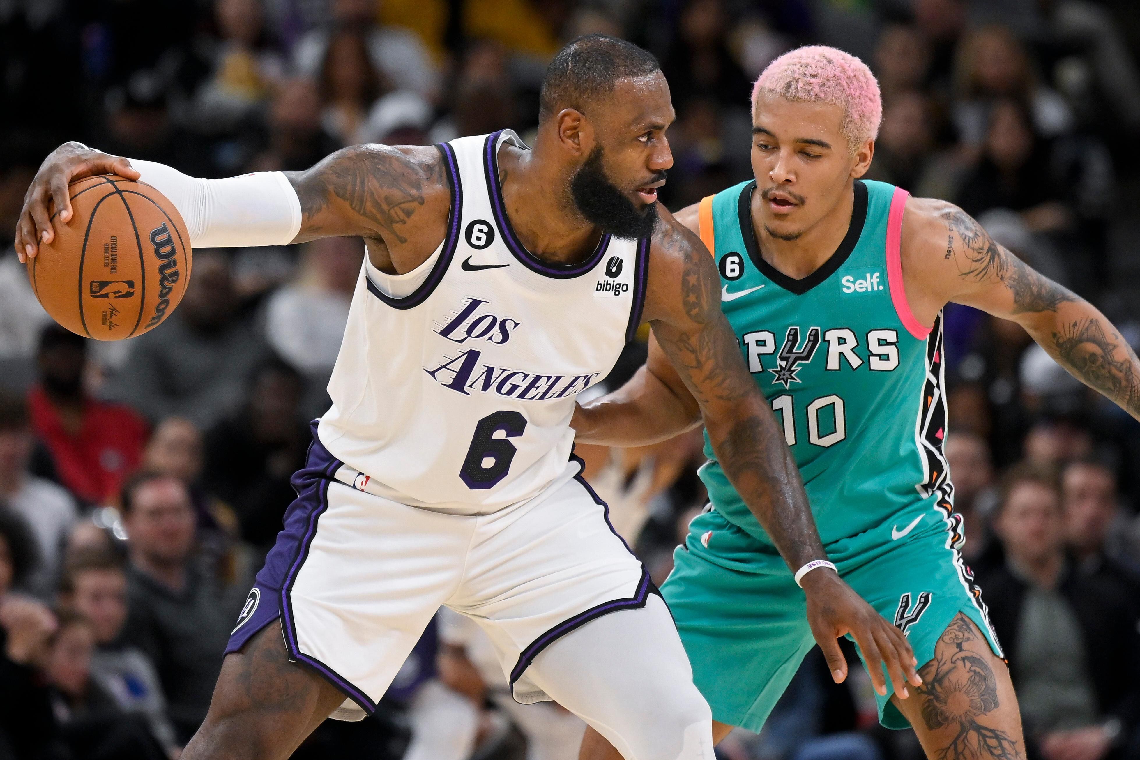 NBA: LeBron James vai jogar no duelo entre Lakers e Grizzlies hoje?