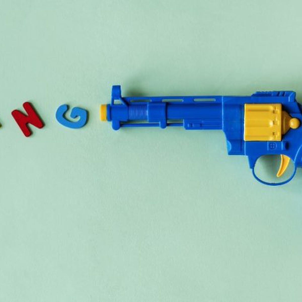Arma não é brinquedo nem deve ser brincadeira - Blog Saúde Infantil