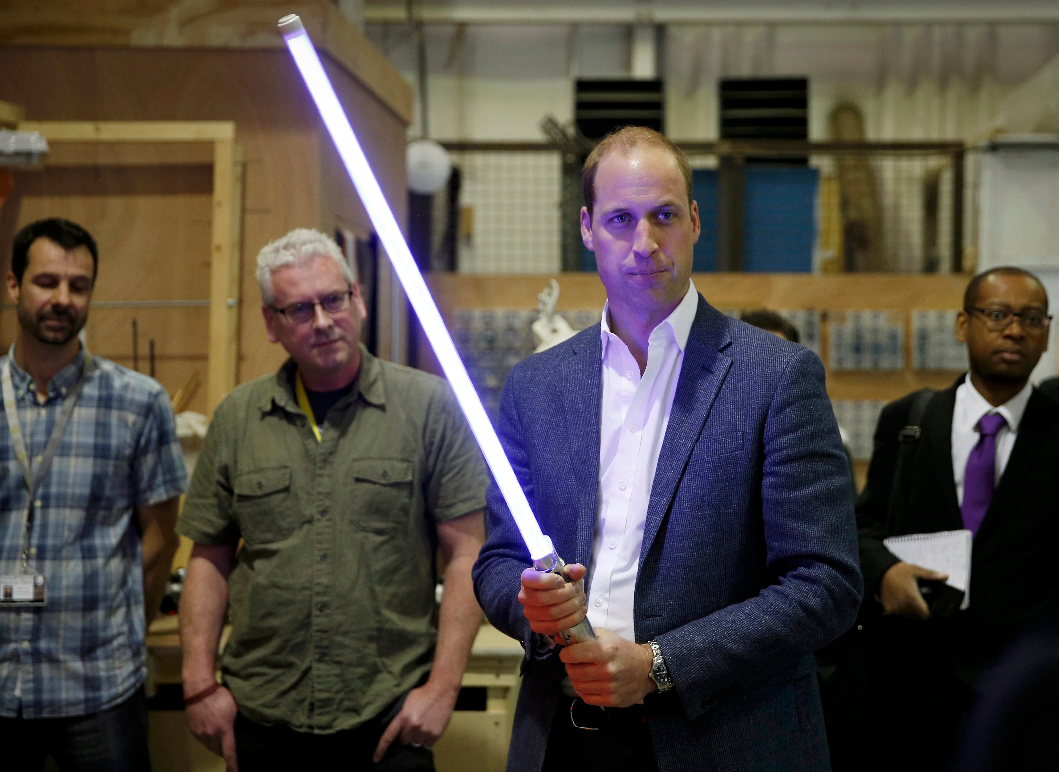 Os Últimos Jedi”: participação de Harry e William foi cortada por conta da  altura dos príncipes