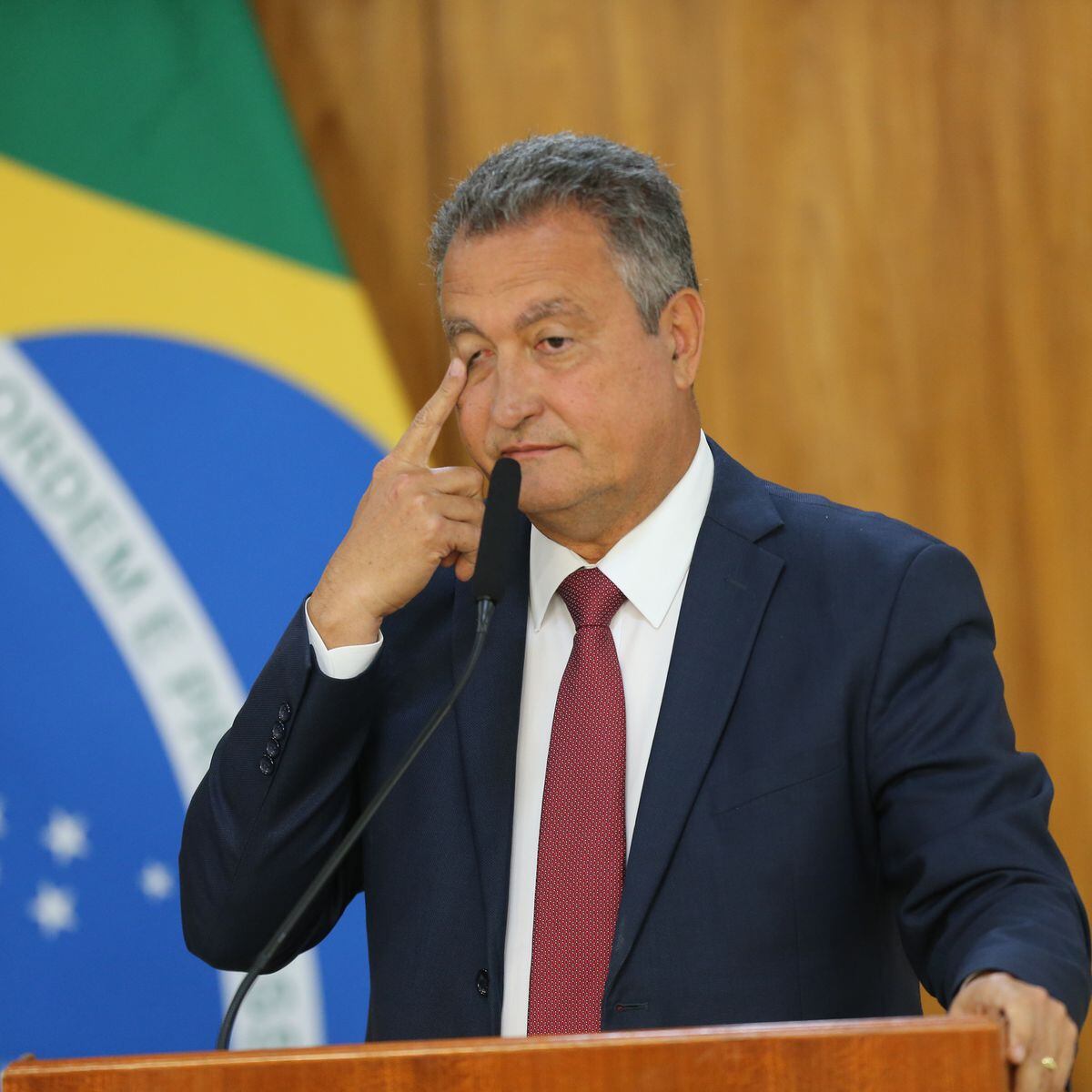 Governador Rui Costa e o subsecretário da Educação Danilo Souza