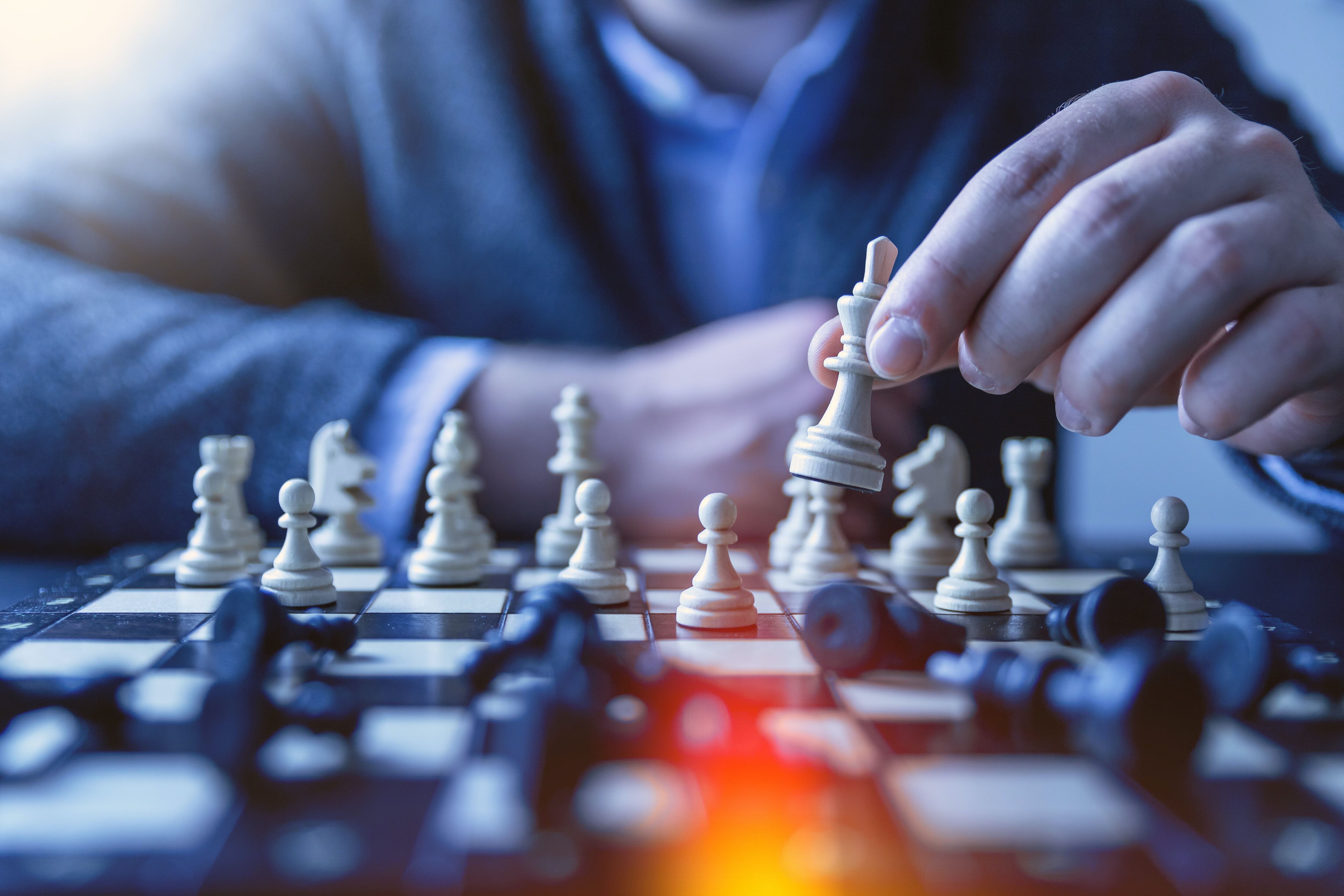 Investigação sugere trapaça em jogos de xadrez online, mas mistério continua