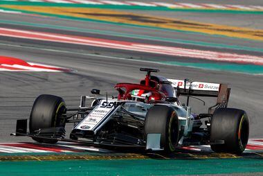Com carros renovados, temporada 2022 da Fórmula 1 começa no Bahrein; veja  guia