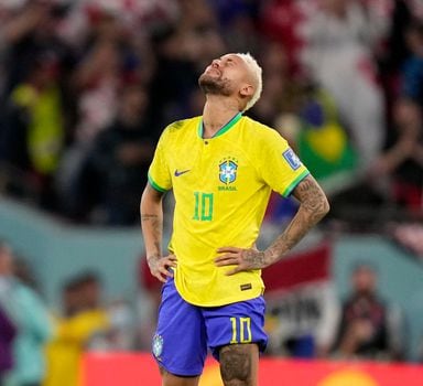 Vini Jr. e Thiago Silva lamentam eliminação do Brasil na Copa: 'Dolorida' e  'pior momento