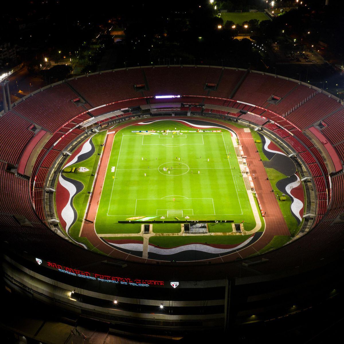 Partidas de futebol poderão ser interrompidas em Curitiba