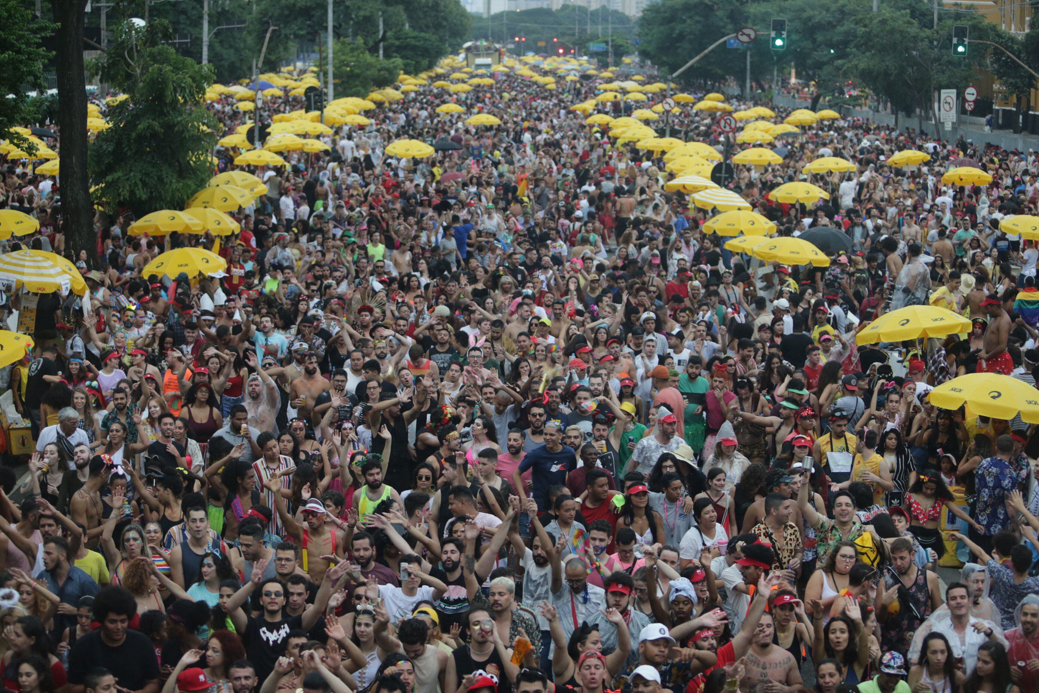 Berrini vai receber desfile de blocos de carnaval em São Paulo