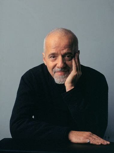 Muito cuidado com os elogios rápidos - Paulo Coelho - Poetris