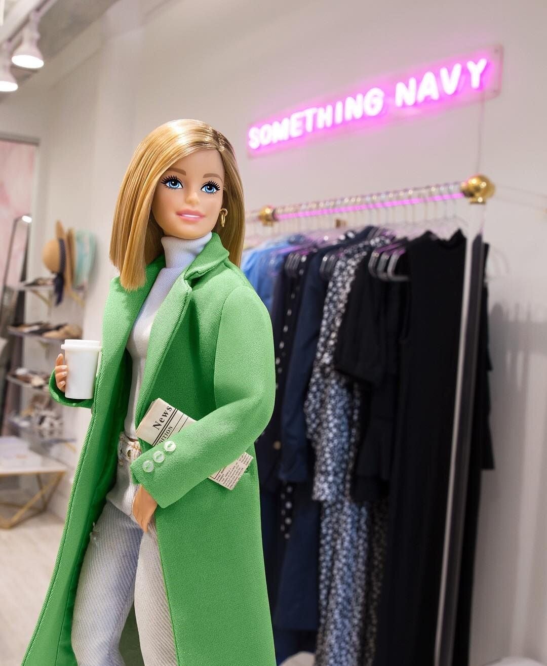 Aos 60 anos, Barbie terá versão inteligente - Estadão