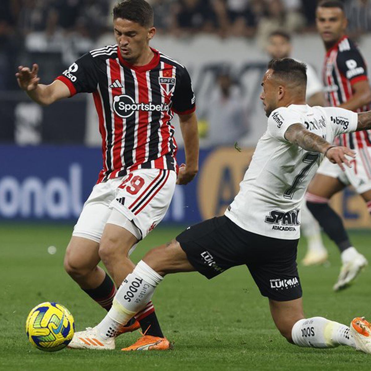 Corinthians x São Paulo: veja informações e onde assistir ao duelo