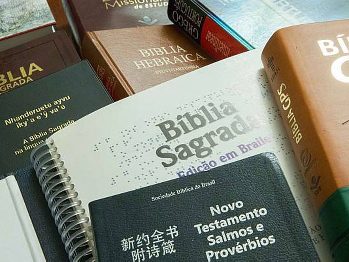 biblia sagrada e curso completo de latim
