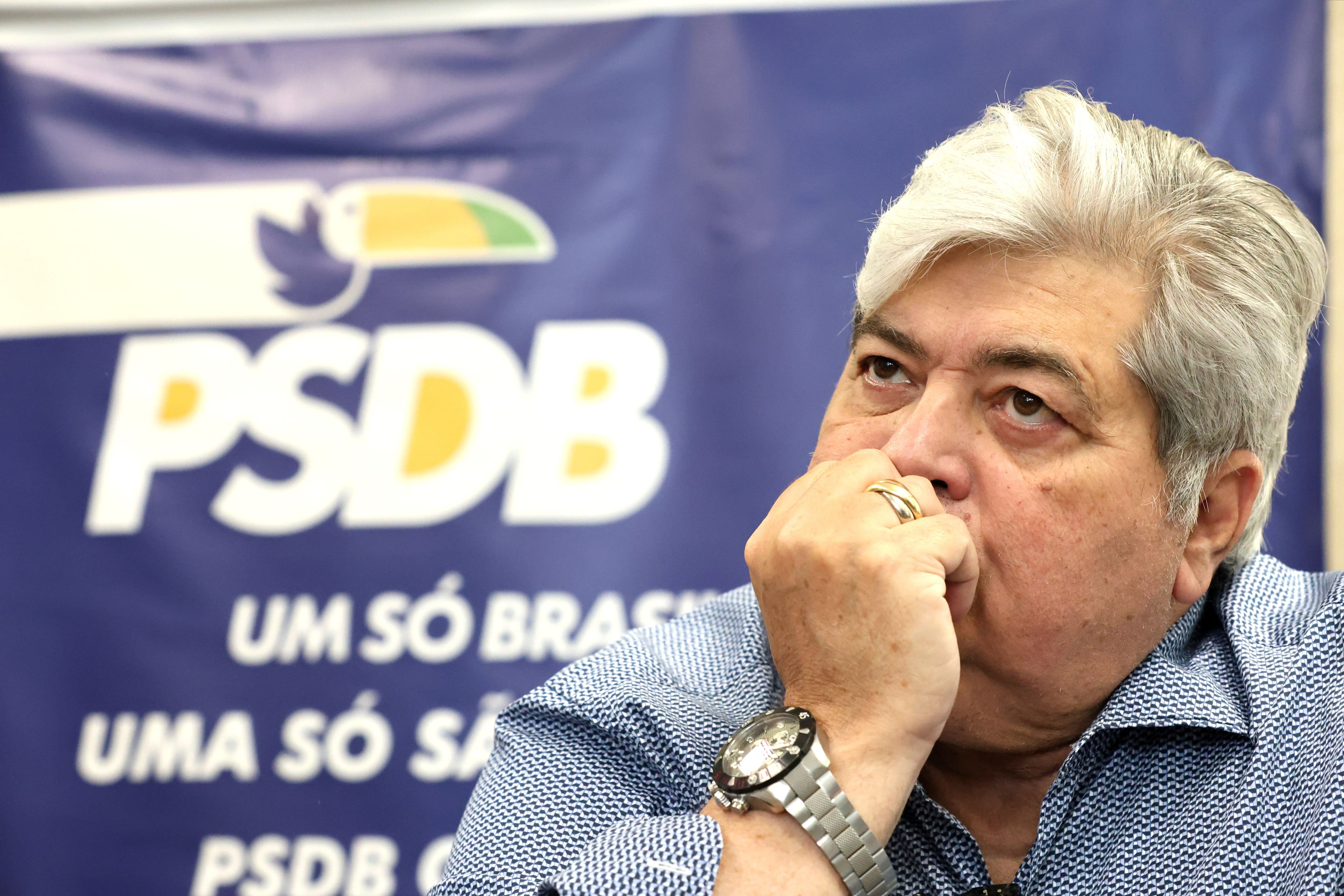 Datena se lança como pré-candidato, diz que deixará TV no fim do mês e que  PSDB bancará campanha - Estadão