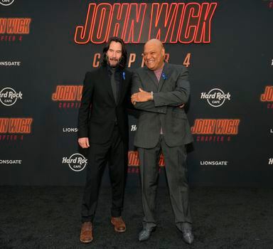 John Wick 4': Keanu Reeves é flagrado se DIVERTINDO na neve nos