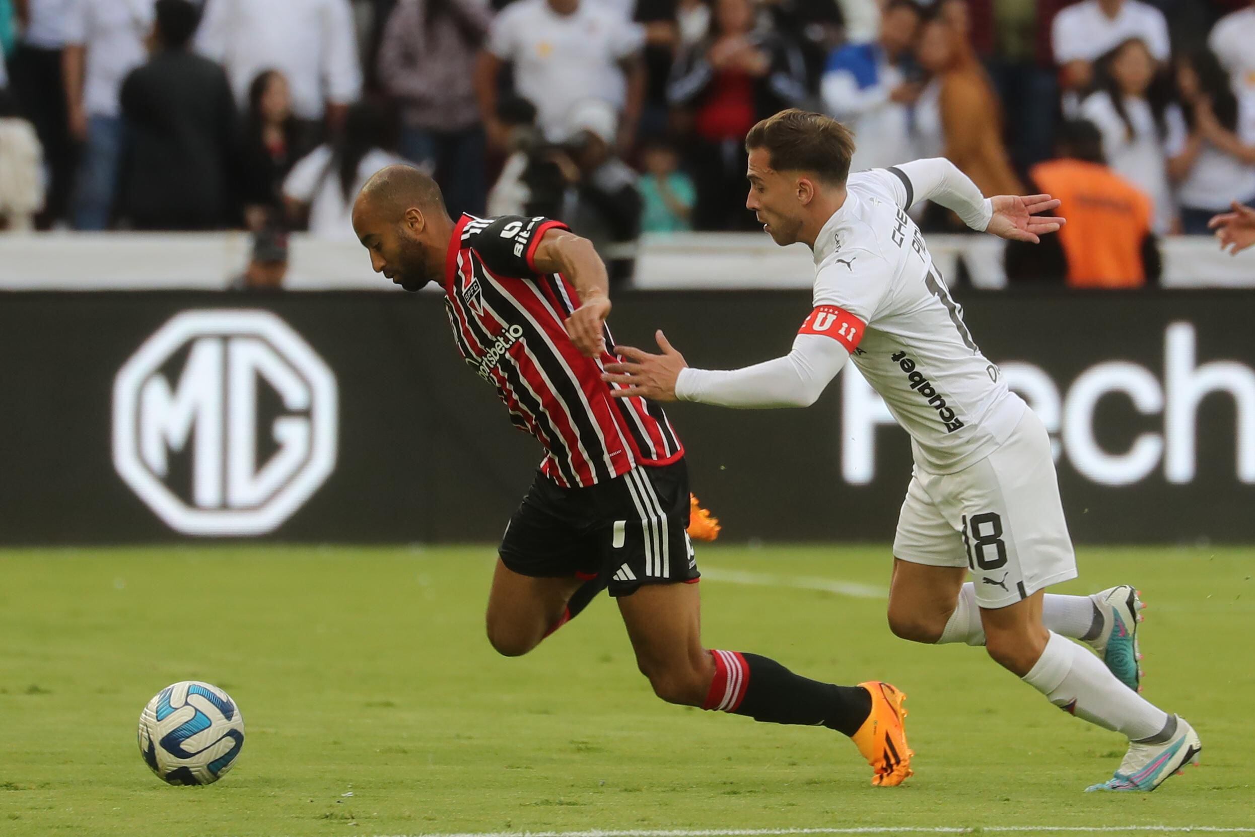 Sul-Americana: São Paulo sofre com velho conhecido e perde da LDU no jogo  de ida