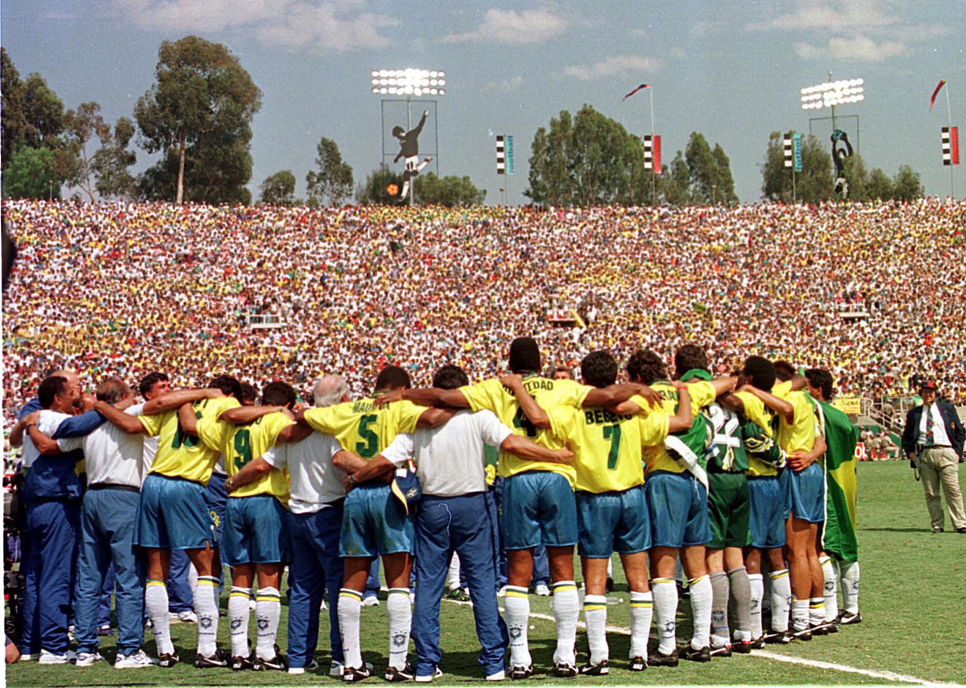 Viu esse anúncio? 1994  Copa no SBT - Notícias - Estadão