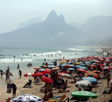 Os 25 melhores MEMES sobre o calor no Rio de Janeiro - Diário do Rio de  Janeiro