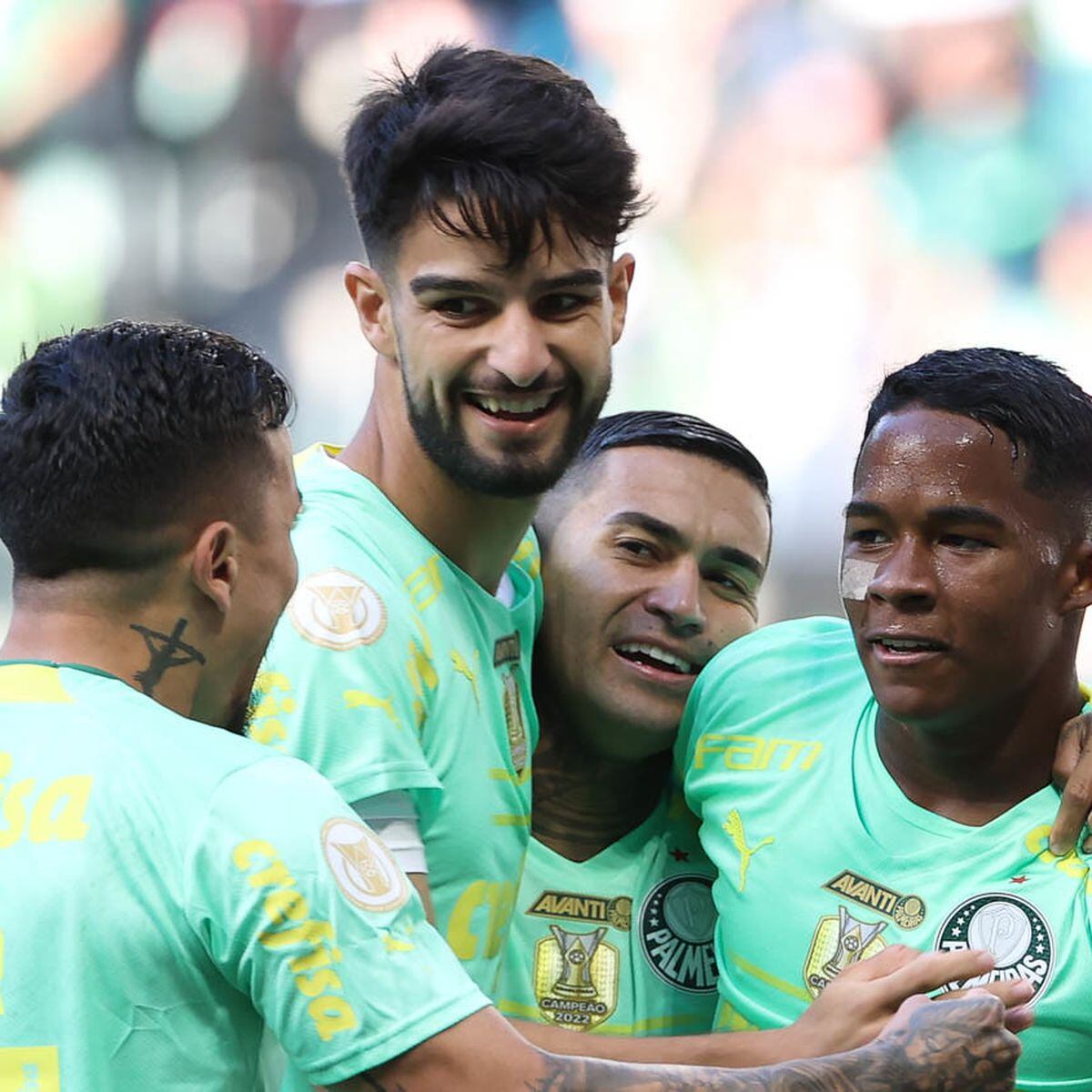 Léo joga hoje? Os suspensos e lesionados do Vasco para enfrentar o  Palmeiras pelo Brasileirão