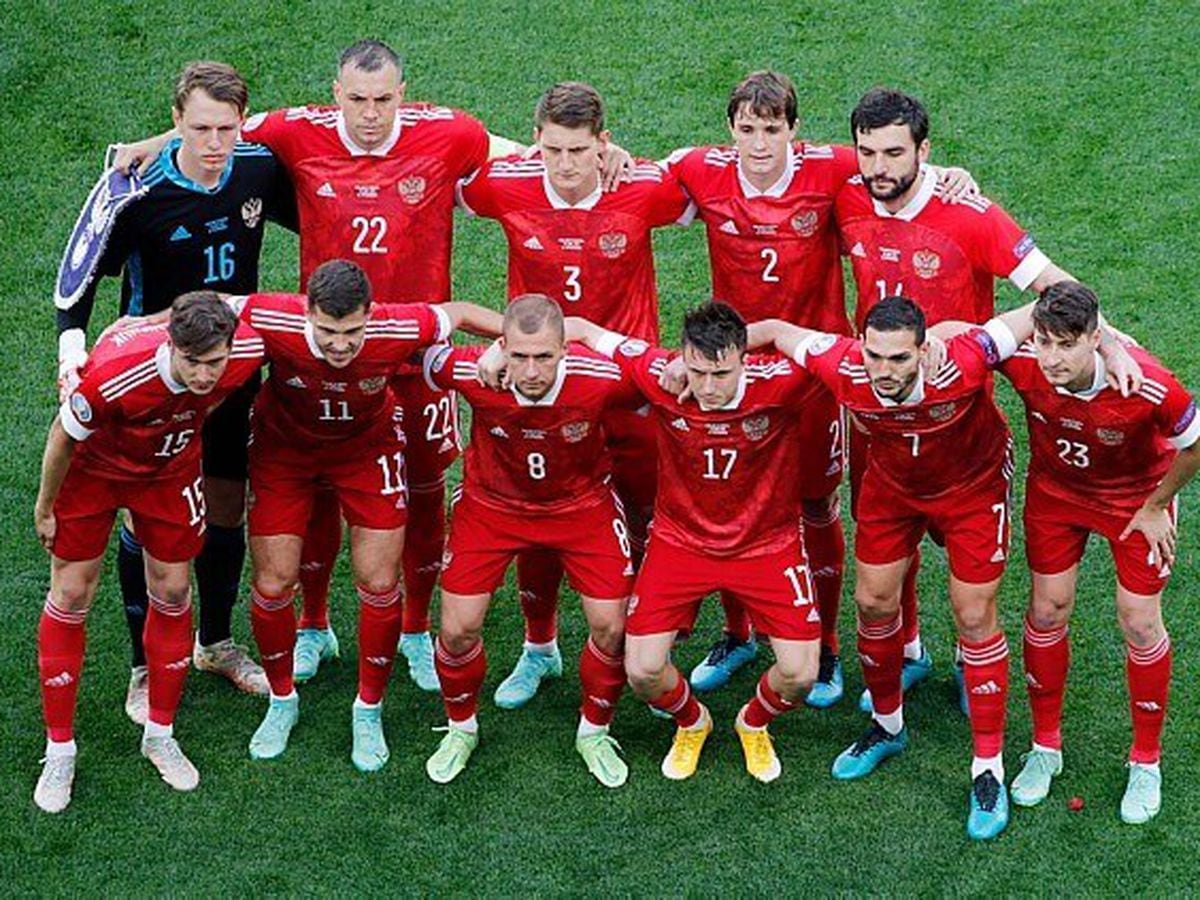 Seleção russa de futebol desembarca no Brasil dia 8 de junho