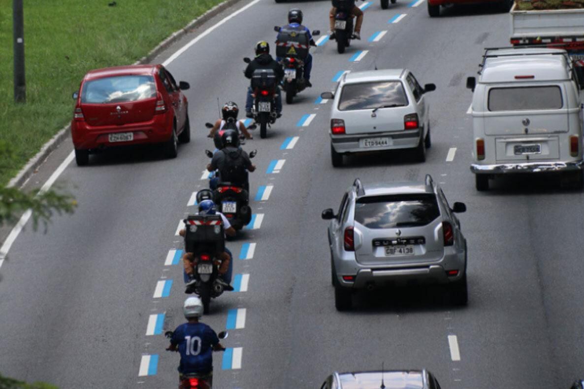 Uber Moto, transporte de passageiros de moto, é lançado em SP e no RJ, Mobilidade Estadão