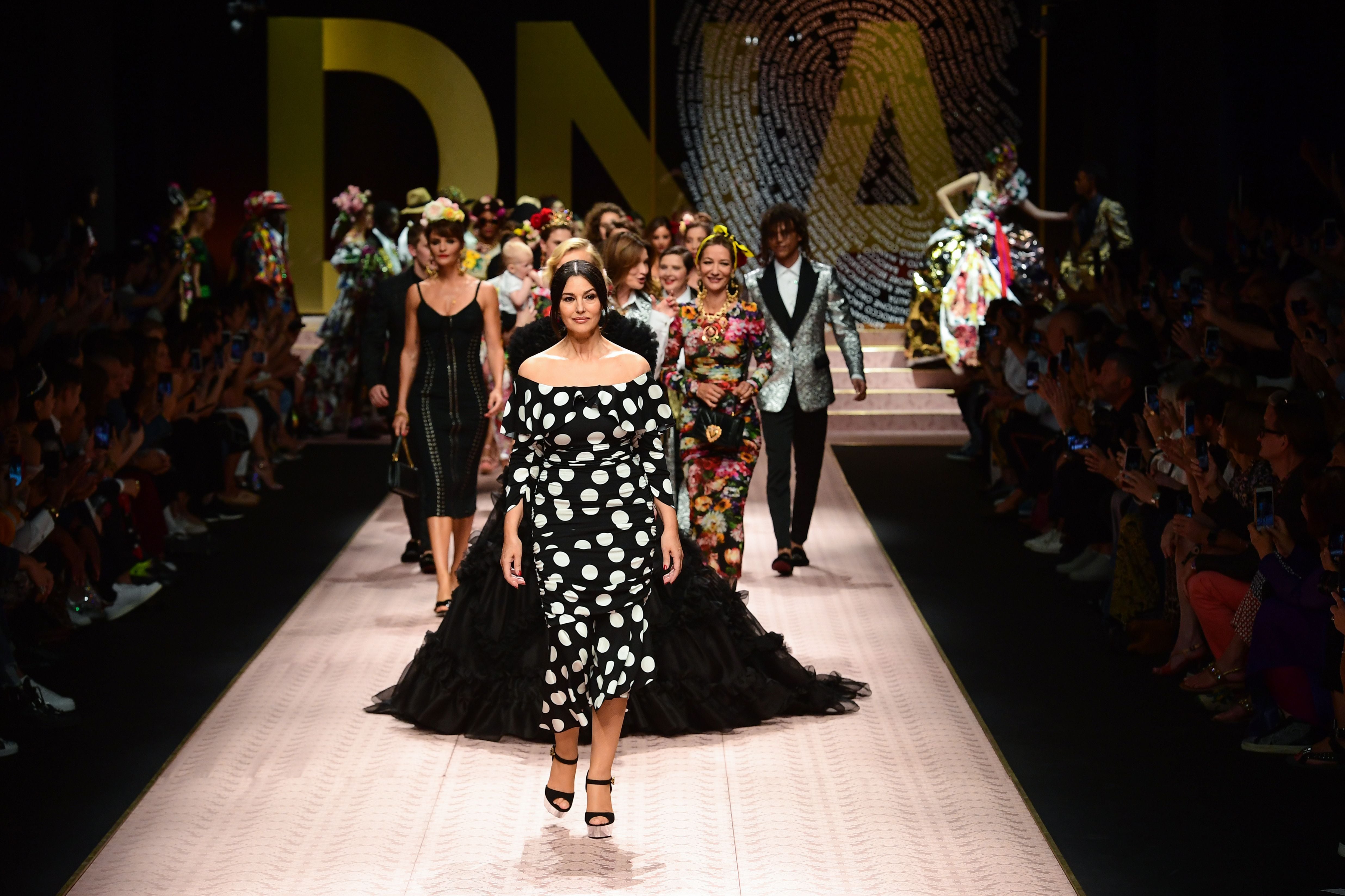 Dolce & Gabbana - Dolce&Gabbana Spring Summer 2019 Women's Fashion Show.  #DGDNA #DGWomenSS19 #DolceGabbana