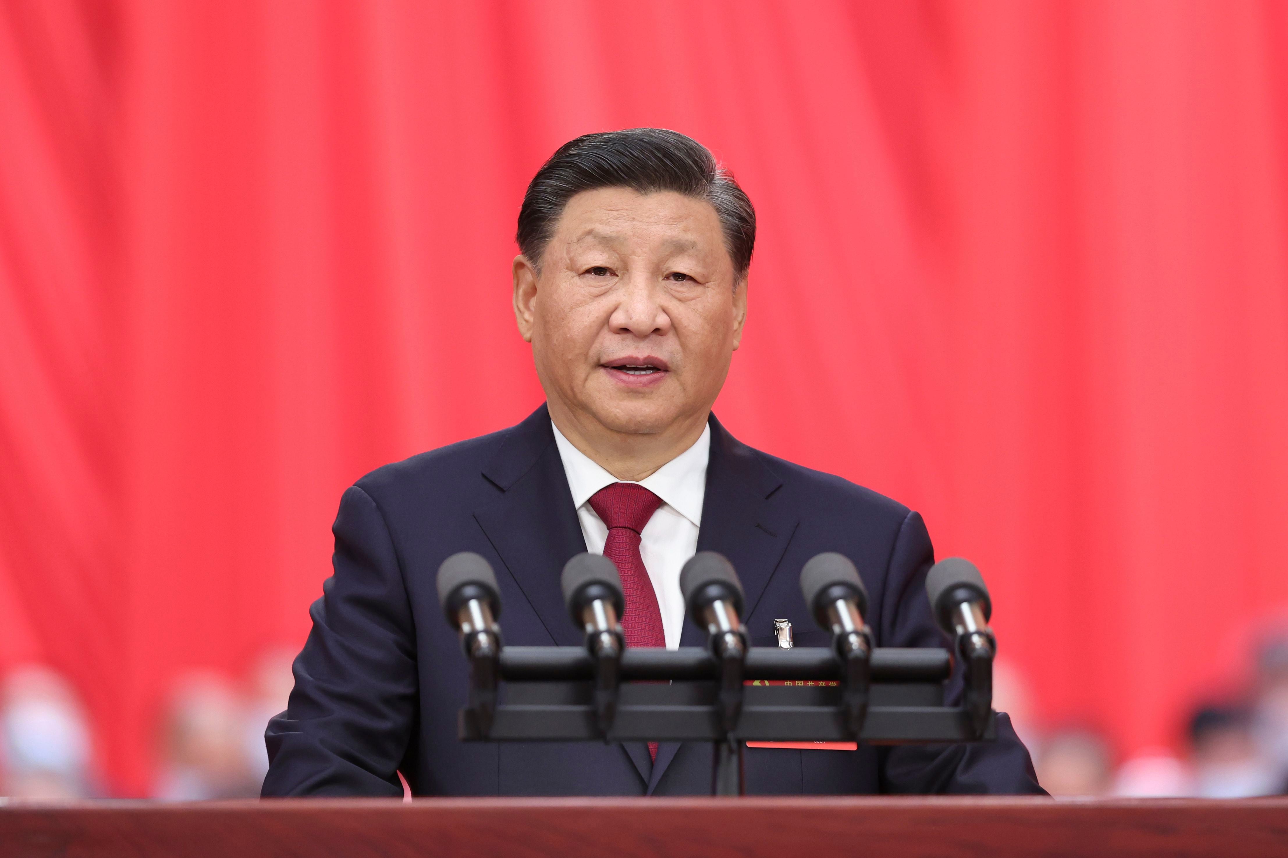 Ao tentar salvar Partido Comunista, Xi Jinping se torna ameaça