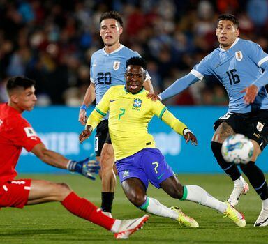 VÍDEO: Galvão Bueno detona a seleção após derrota para o Uruguai: Nunca vi  um time tão ruim vestir a camisa pentacampeã - Esportes - Jornal NH